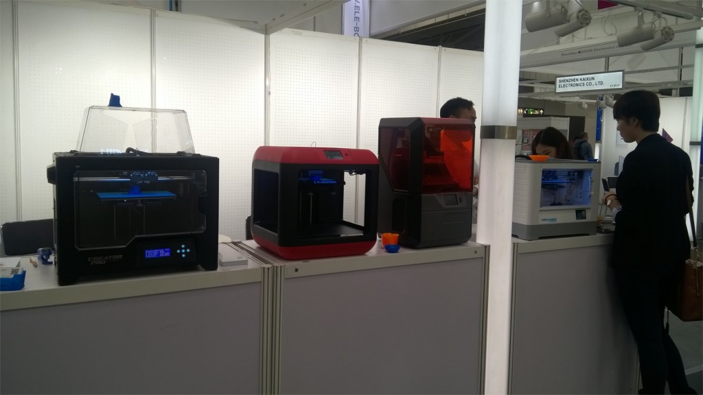 Es gab auch unheimlich viele 3D Drucker zu sehen.